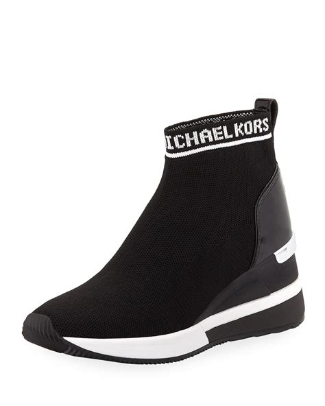 michael kors slip on boots